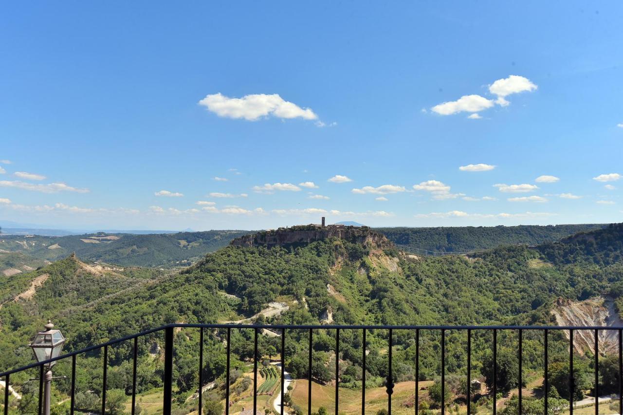 Le Calanque La Terrazza Su Civita Lubriano Dış mekan fotoğraf