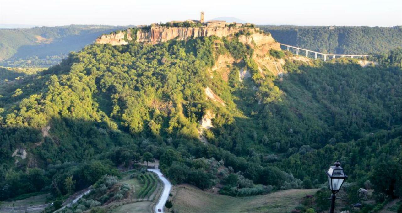 Le Calanque La Terrazza Su Civita Lubriano Dış mekan fotoğraf